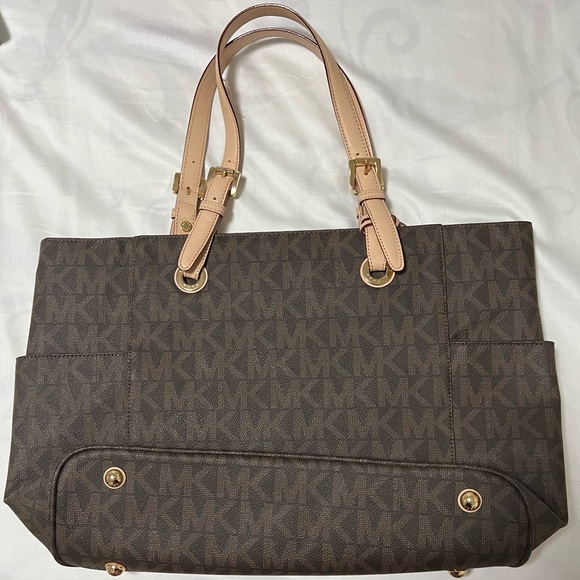 Michael Kors 15” Laptop Bag - Picture 1 of 8